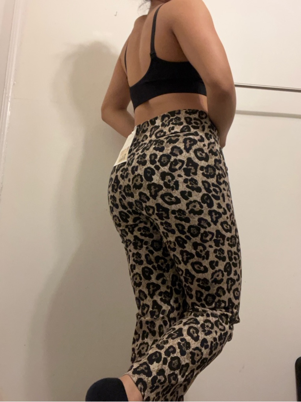 A26 Sezane Ciara Trousers - Picture 5 of 11